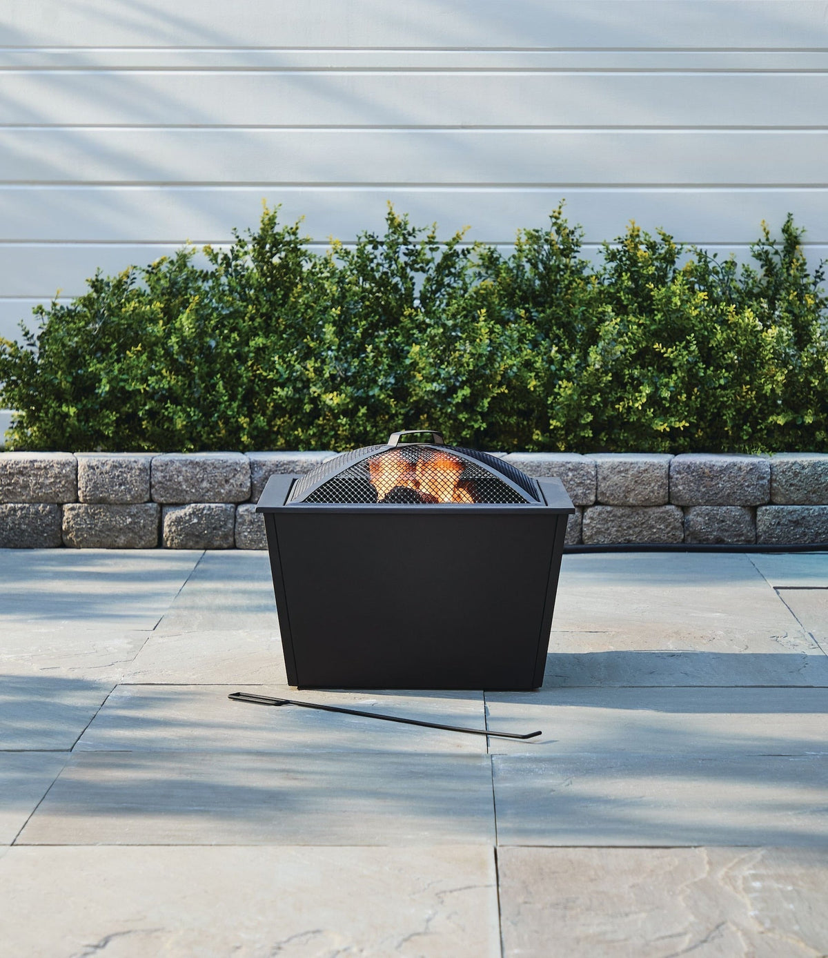 Lyall Square Outdoor Wood Firepit, 20-in, Black W5W1 - product image 6