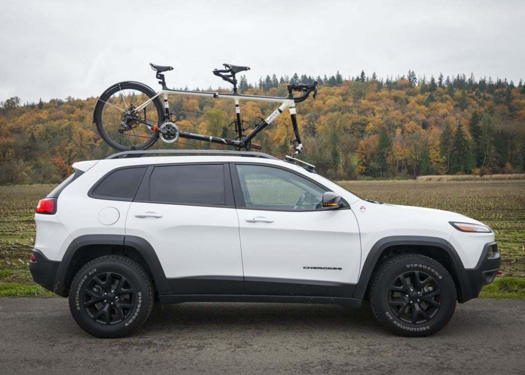 Talon MAX Bike Rack with HUSKE Plugs, Black M2A5 - product image 8