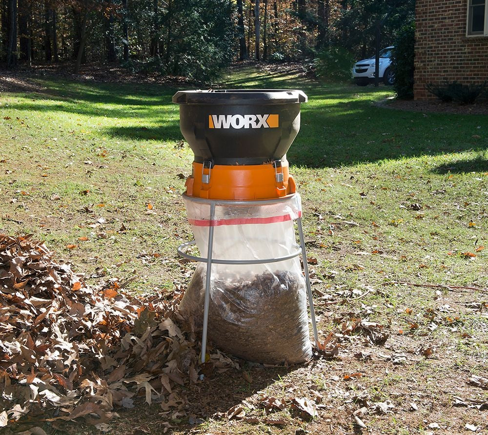 WG430 13 Amp Electric Leaf Mulcher/Shredder, 13-in L0S0 - product image 6