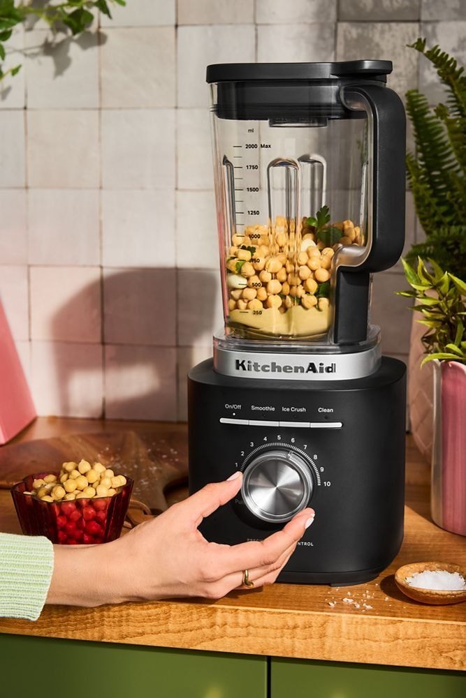 10-Speed Matte Black Pure Power Blender J8R9 - product image 5
