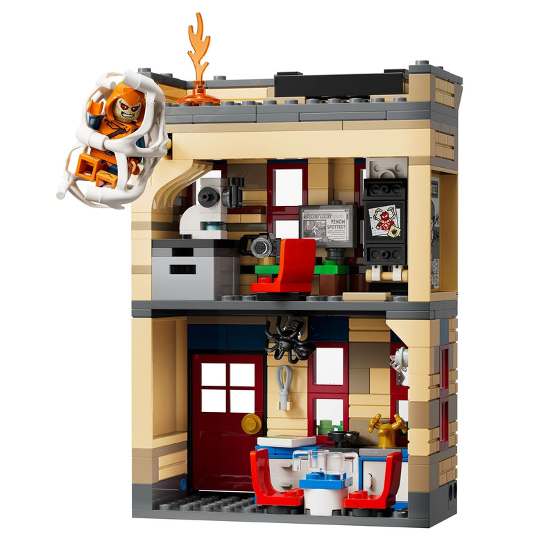 LEGO Peter Parker's Apartment Spider Man - 76317, 394-pcs, Ages 8+ X6M5